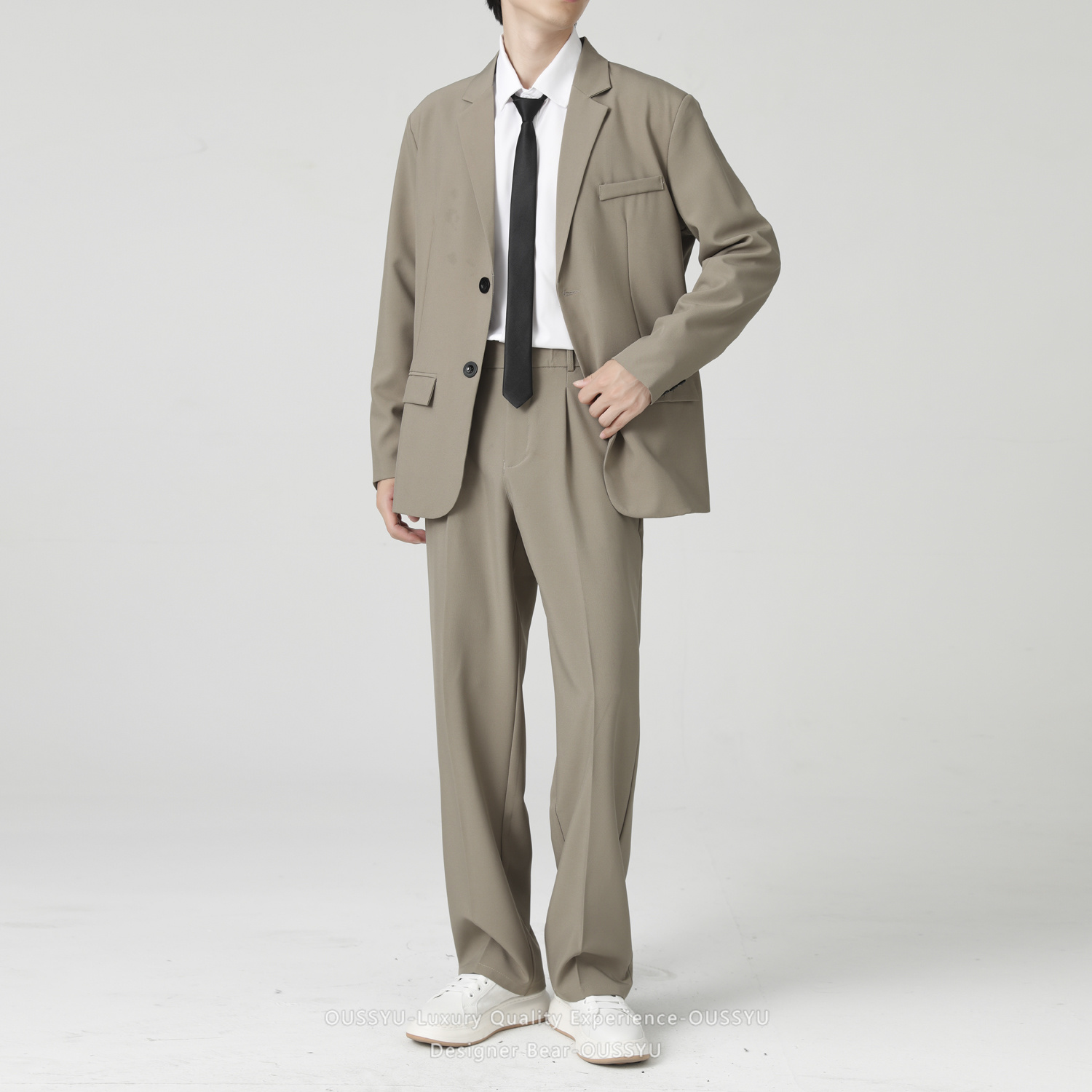 Completo da Uomo di Alta Quali - Korean Men Formal Wear recensione e prezzo