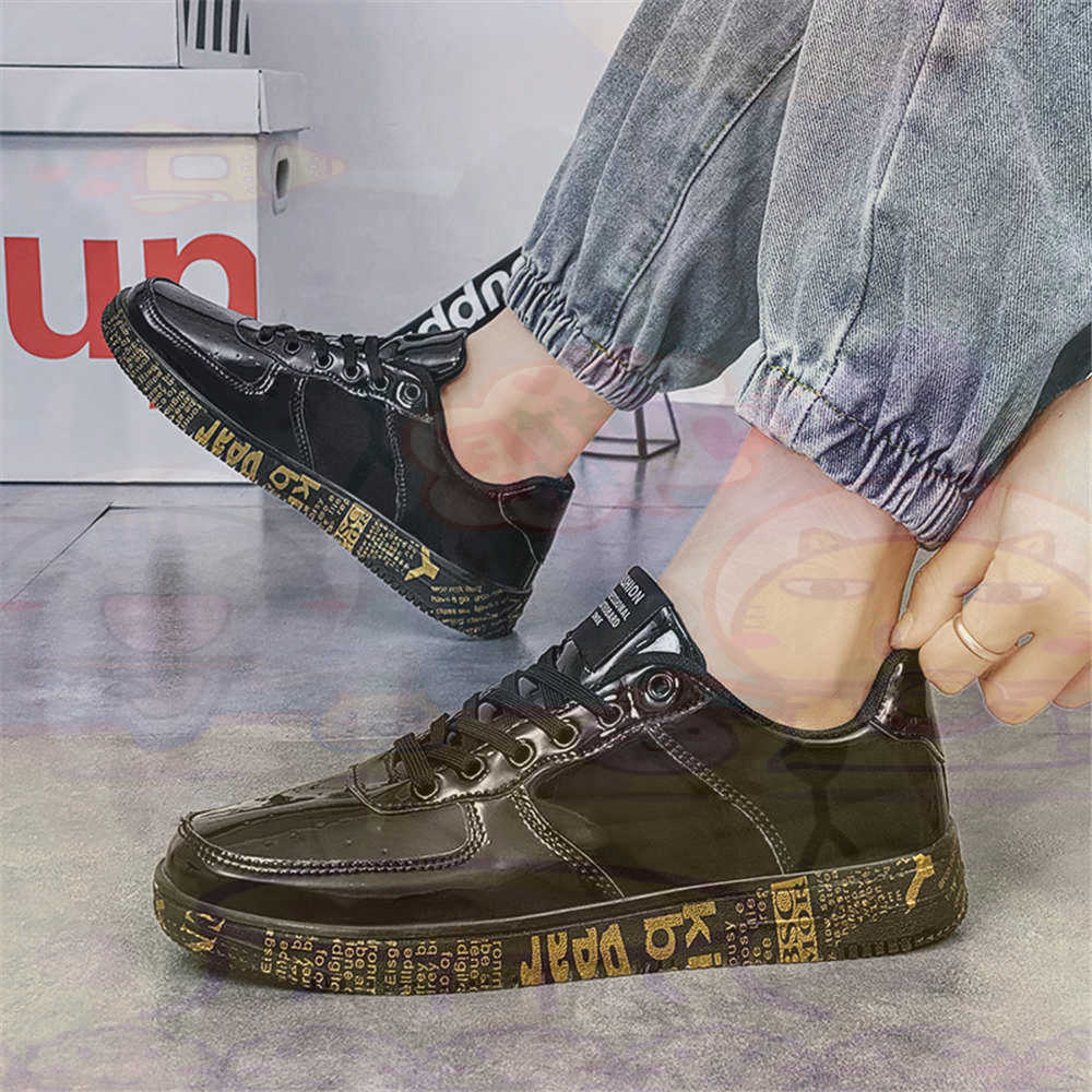 Piede rotondo Taglia 45 Sneake - Men Formal Wear All Black recensione e prezzo